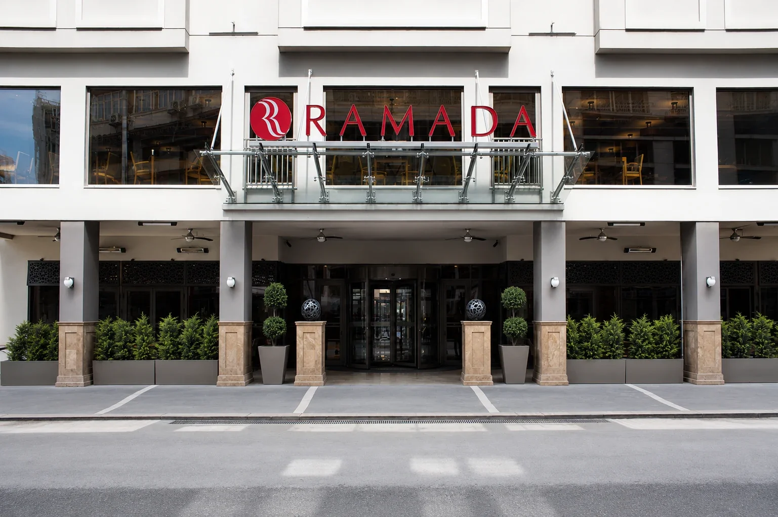 Ramada Hotel & Suites — Adana — 2